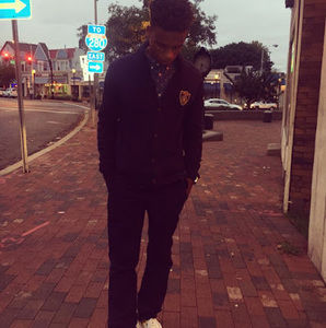 Meet your Posher, Taniel